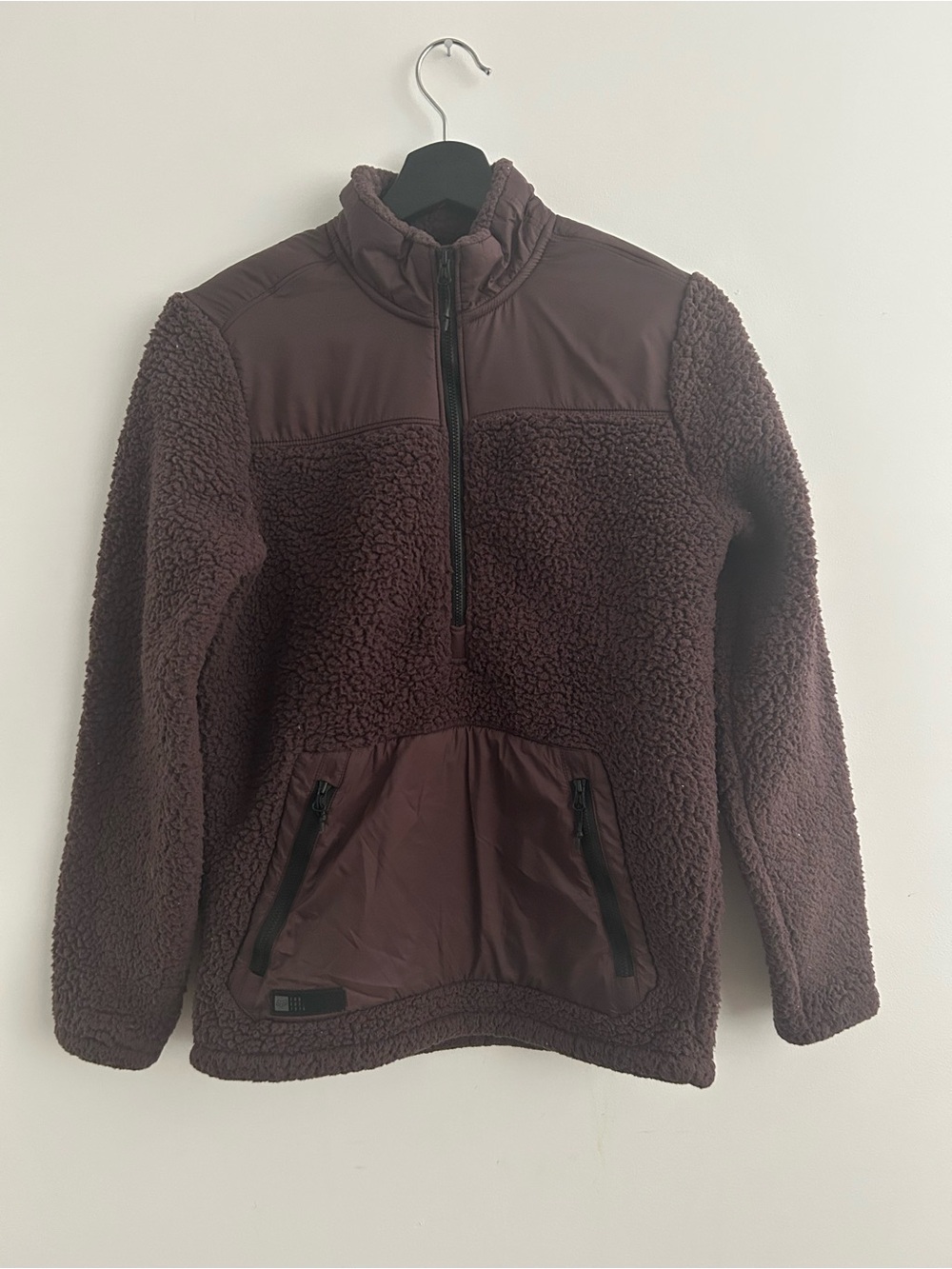 Fox women’s Sherpa Half-Zip Puffer Pullover